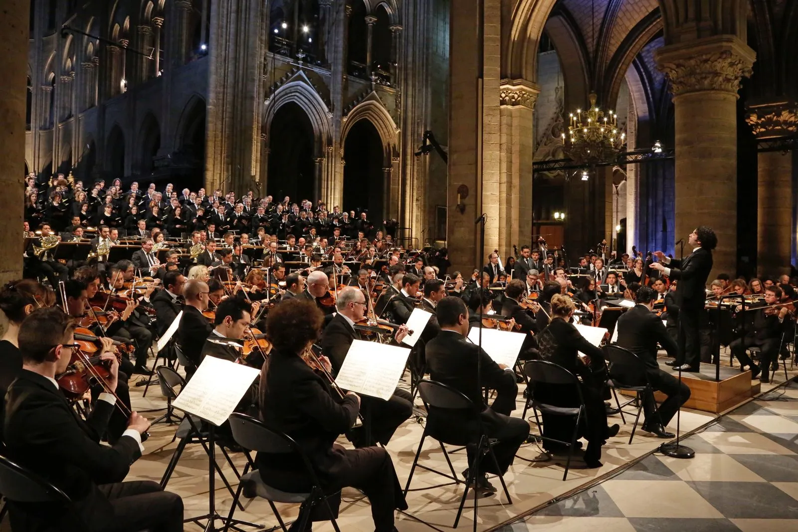 Gustavo and the Orchestre philharmonique de Radio France to